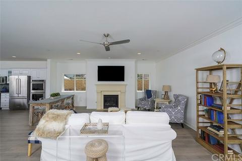 2929 Gibson St, Riverside, CA 92503 photo 2