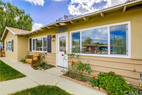 1372 3rd St, Norco, CA 92860 photo 6