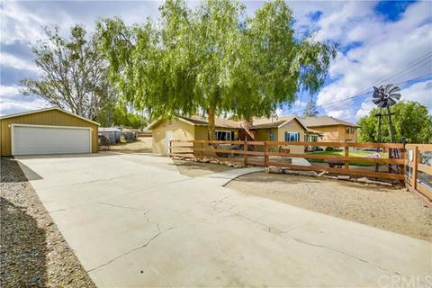1372 3rd St, Norco, CA 92860 photo 11