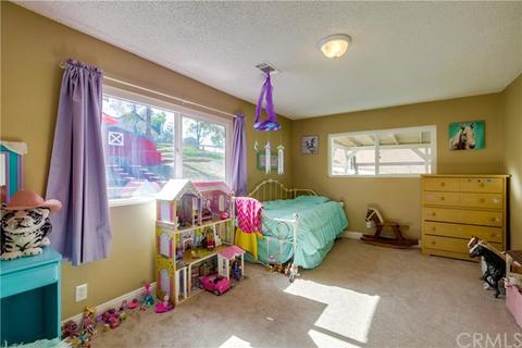 1372 3rd St, Norco, CA 92860 photo 37