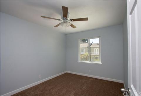 111 Georgetown Ln, Costa Mesa, CA 92626 photo 17