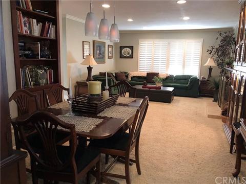 547 S Wrightwood St, Orange, CA 92869 photo 2