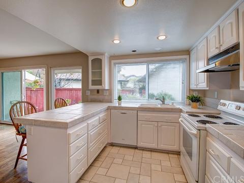 93 W Yale #4, Irvine, CA 92604 photo 12