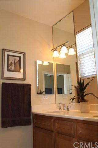 20 Dovetail, Irvine, CA 92603 photo 13