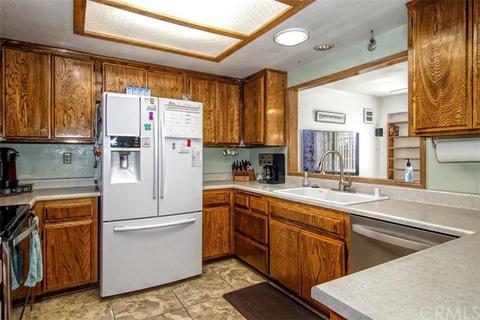 14639 Eucalyptus St, Hesperia, CA 92345 photo 16