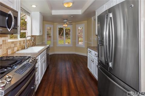 1302 Henshaw Rd, Oceanside, CA 92056 photo 4