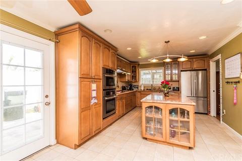 3012 Hickory Pl, Fullerton, CA 92835 photo 8