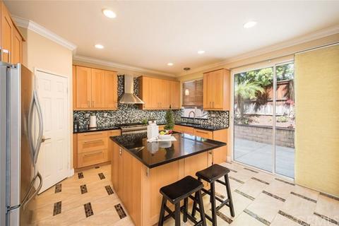 52 Appleglen Dr, Irvine, CA 92602 photo 7