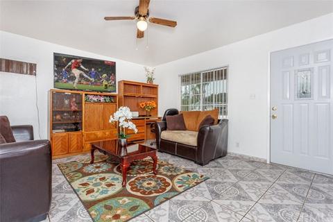 8763 Jo Jo Way, Riverside, CA 92503 photo 3