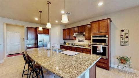 10779 Green Valley Rd, Apple Valley, CA 92308 photo 4