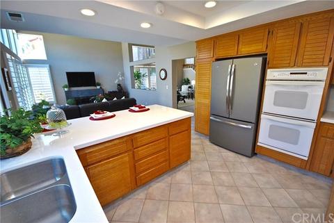 8 Bahia, Irvine, CA 92614 photo 13