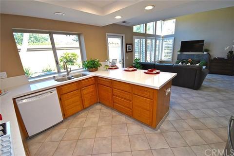 8 Bahia, Irvine, CA 92614 photo 12