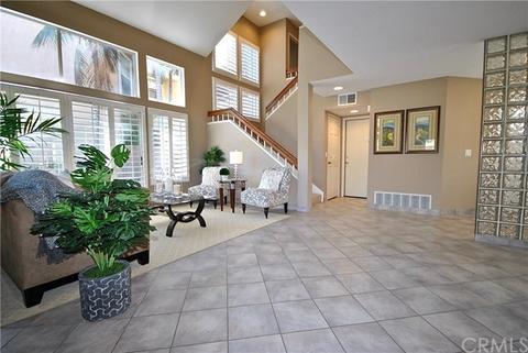 8 Bahia, Irvine, CA 92614 photo 2