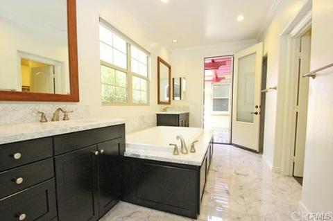 17 Arrowhead, Irvine, CA 92618 photo 12