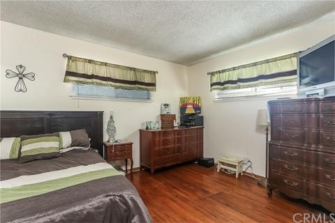 9302 Graham Cir, Cypress, CA 90630 photo 13