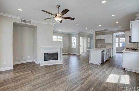 953 Johnson Ln, Brea, CA 92821 photo 4