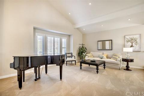 3118 E Ridgeway Rd, Orange, CA 92867 photo 5