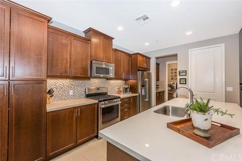 405 Trailblaze, Irvine, CA 92618 photo 14