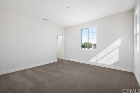 12135 Cambrian Cir, Artesia, CA 90701 photo 14