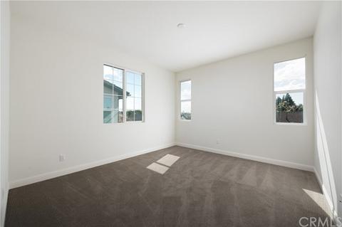 12135 Cambrian Cir, Artesia, CA 90701 photo 16