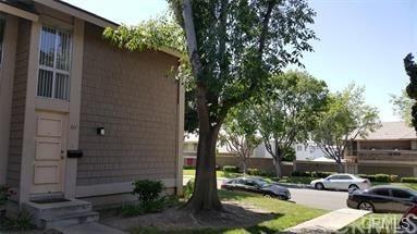 161 Oval Rd #1, Irvine, CA 92604 photo 1