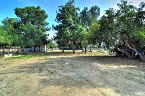 551 Water Ave, Perris, CA 92571 photo 16