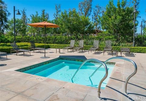 54 Bloomington, Irvine, CA 92620 photo 32