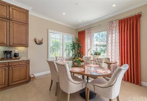 54 Bloomington, Irvine, CA 92620 photo 10