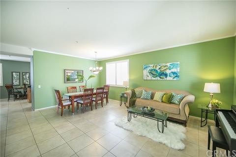 7467 Vicksburg Pl, Fontana, CA 92336 photo 3