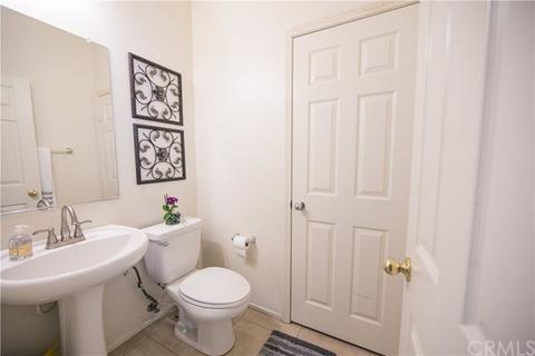7467 Vicksburg Pl, Fontana, CA 92336 photo 11
