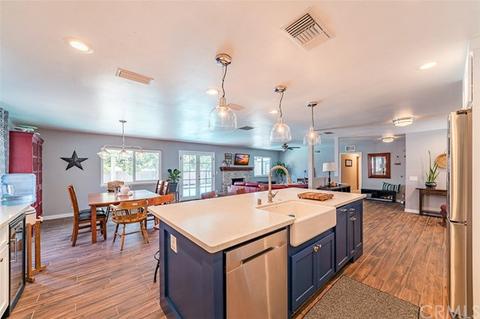 231 E Woodvale Ave, Orange, CA 92865 photo 5