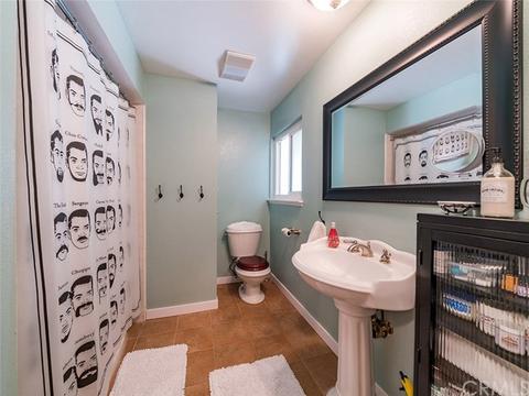 231 E Woodvale Ave, Orange, CA 92865 photo 31