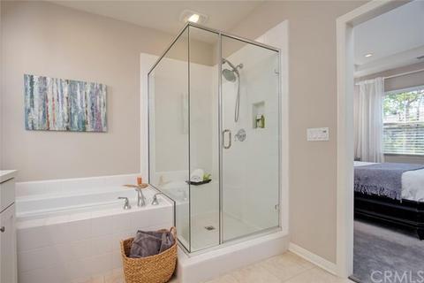 74 Thornhurst, Irvine, CA 92620 photo 16