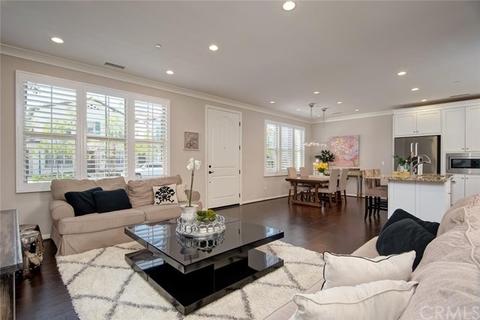 74 Thornhurst, Irvine, CA 92620 photo 2