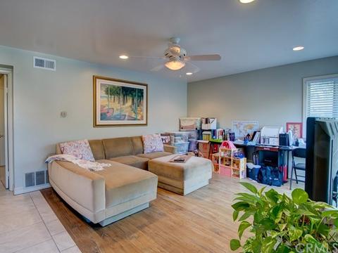 79 Smokestone #16, Irvine, CA 92614 photo 3