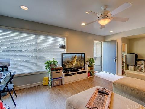 79 Smokestone #16, Irvine, CA 92614 photo 2