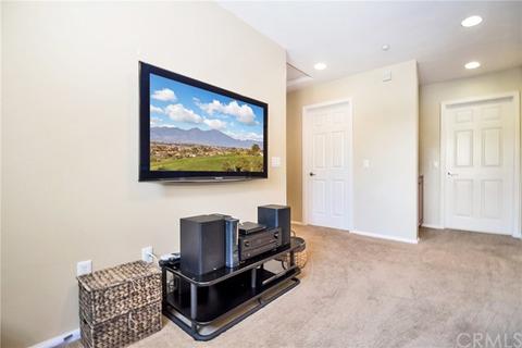 617 Ibiza Ln, Oxnard, CA 93035 photo 12