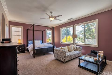 1561 Amberleaf, Costa Mesa, CA 92626 photo 3