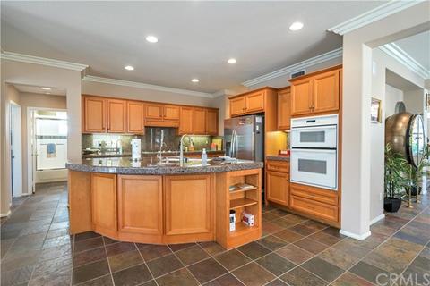 1561 Amberleaf, Costa Mesa, CA 92626 photo 6