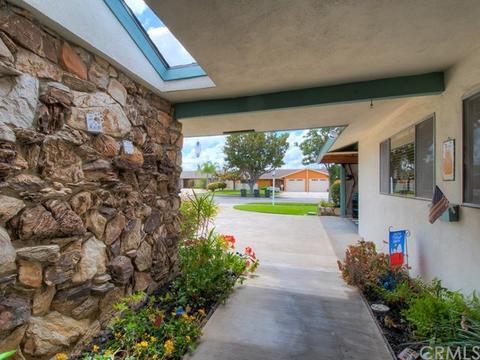 1407 E Greenview Dr, Orange, CA 92866 photo 5
