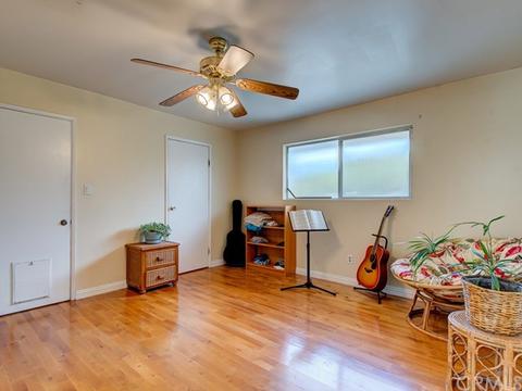 1407 E Greenview Dr, Orange, CA 92866 photo 28