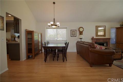 7531 Lily Ct, Fontana, CA 92336 photo 8