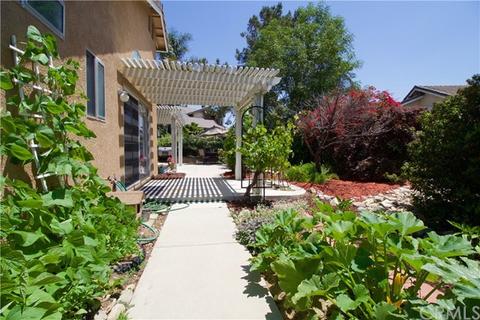 7531 Lily Ct, Fontana, CA 92336 photo 26