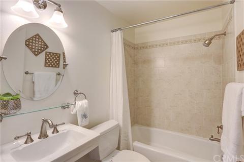 563 Avenida Adobe, San Clemente, CA 92672 photo 14