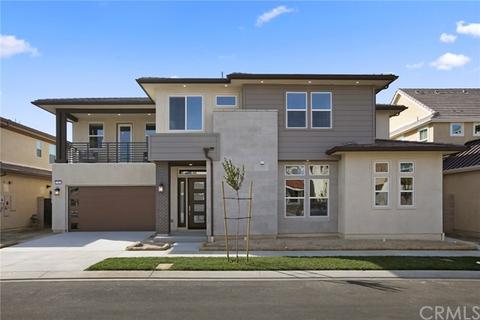 70 Hawking, Irvine, CA 92618 photo 1