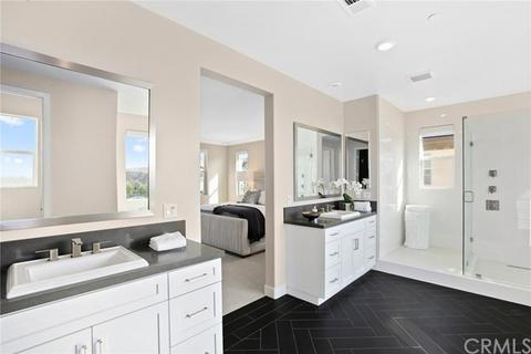 70 Hawking, Irvine, CA 92618 photo 24