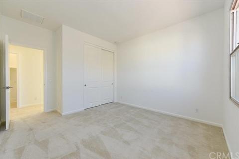 73 Gust, Irvine, CA 92620 photo 17