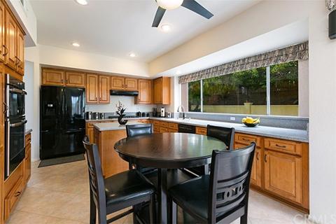 5029 Isle Royal Ct, Oceanside, CA 92057 photo 12