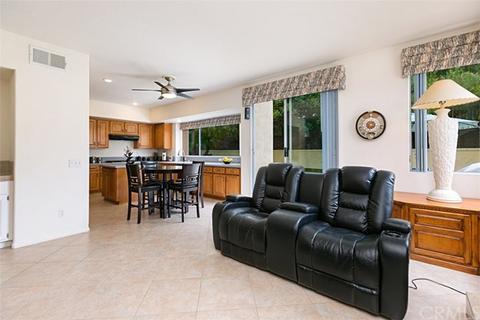 5029 Isle Royal Ct, Oceanside, CA 92057 photo 13
