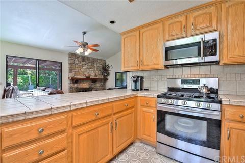 2078 Coolcrest Ave, Upland, CA 91784 photo 15